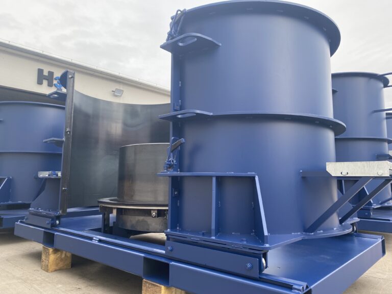 forma-s-hydraulickym-otvaranim